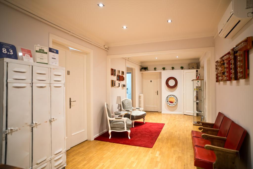 Petit Hotel บาร์เซโลนา ภายนอก รูปภาพ